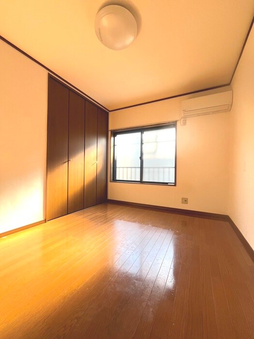 小崎アパ－ト５号棟の物件内観写真