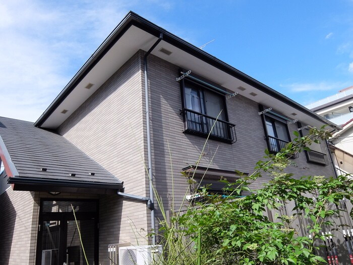 小崎アパ－ト５号棟の物件外観写真