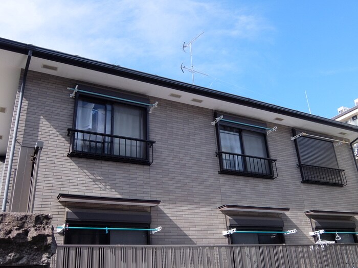 小崎アパ－ト５号棟の物件外観写真