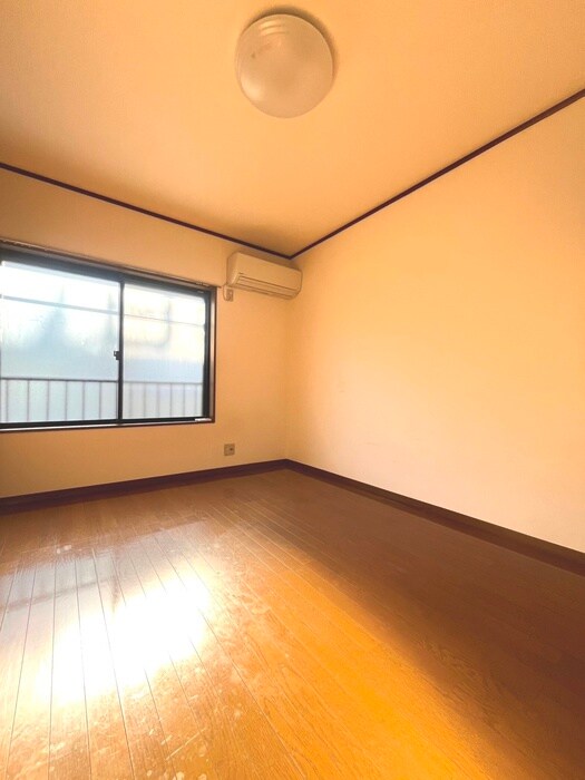 小崎アパ－ト５号棟の物件内観写真