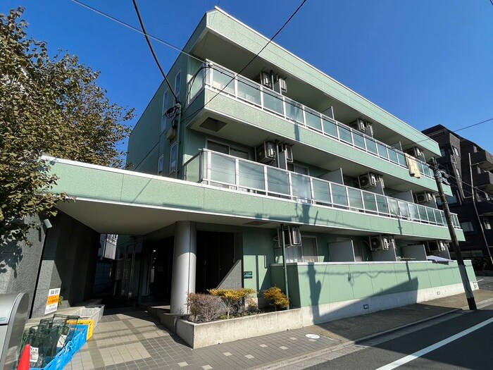 Ｅ－ＦＬＡＴの物件外観写真