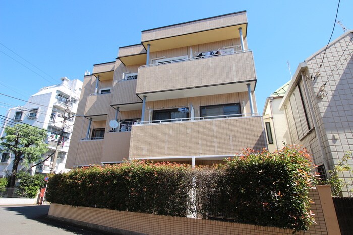 コワン・ド・カルキスの物件外観写真