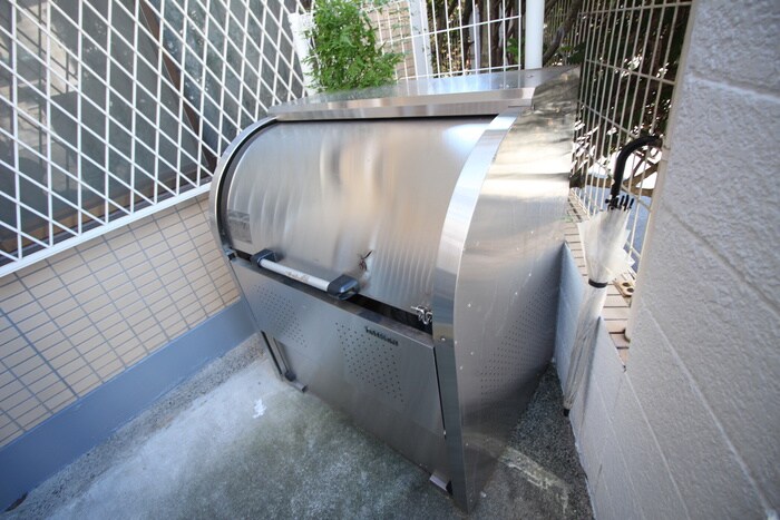 コワン・ド・カルキスの物件外観写真