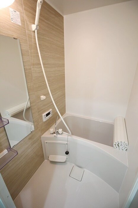 コワン・ド・カルキスの物件内観写真