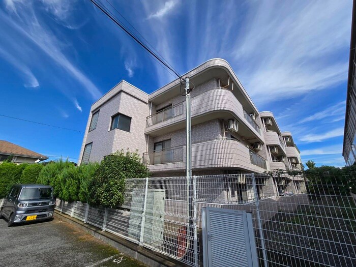 ロイヤルマリ－ンハイムの物件外観写真