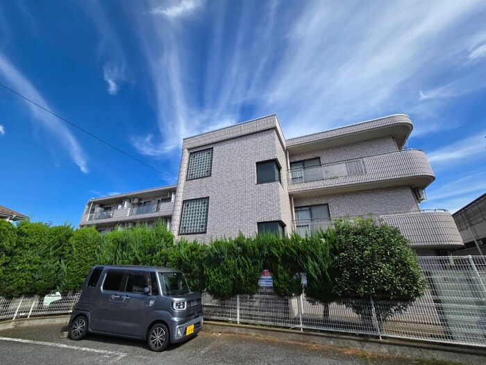 ロイヤルマリ－ンハイムの物件外観写真