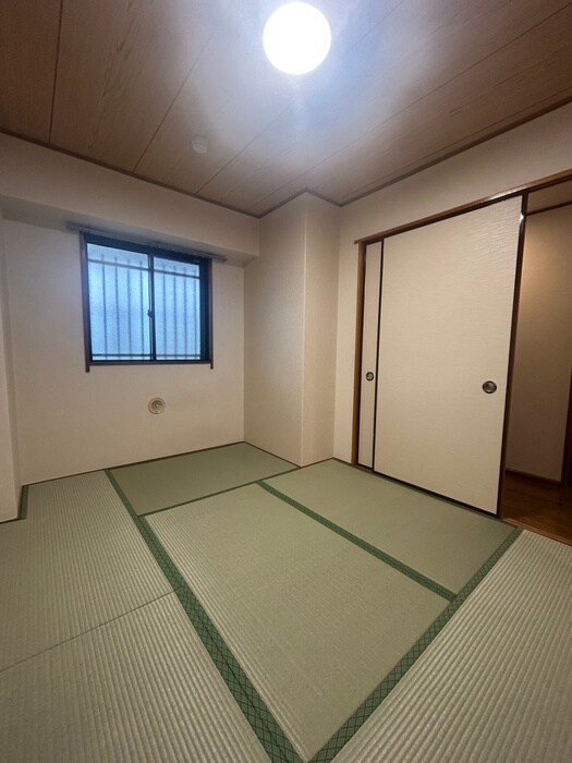 ロイヤルマリ－ンハイムの物件内観写真