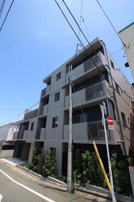 アトリオフラッツ奥沢の物件外観写真