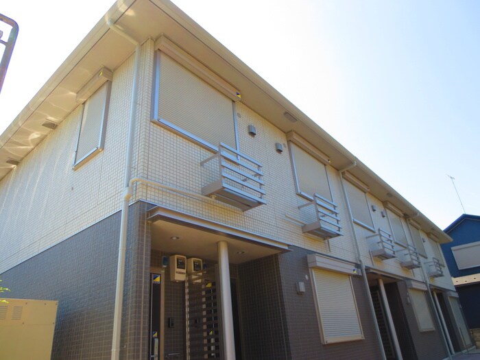 ブリュンヒルトの物件外観写真