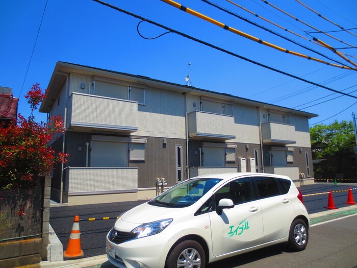 ブリュンヒルトの物件外観写真