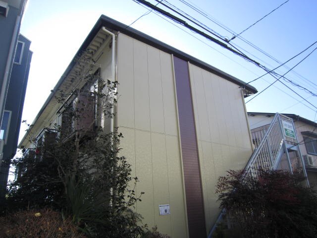 ハイツヨネカワの物件外観写真