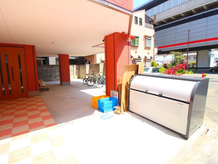 ガーデンフォレスト親水公園の物件外観写真