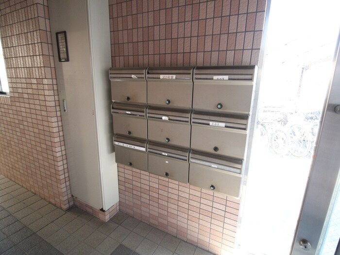 ガーデングレイスの物件外観写真