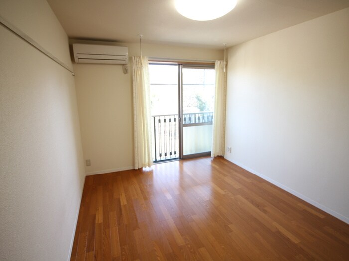 ＷＩＮ小谷田Ⅲの物件内観写真