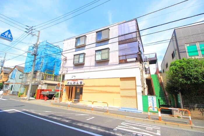 新生コーポの物件外観写真