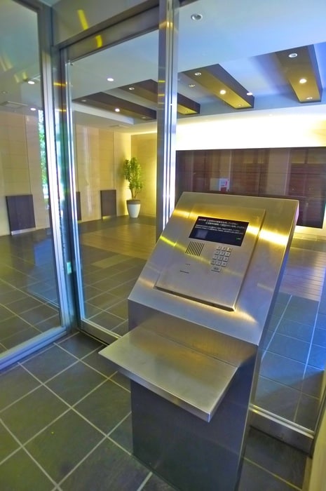 レジディア上野御徒町の物件外観写真