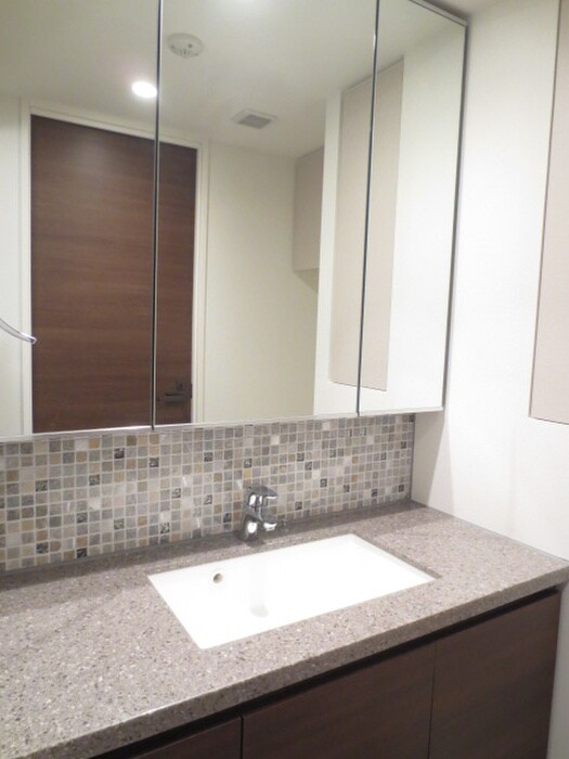 ONE ROOF FLAT TSUKISHIMAの物件内観写真