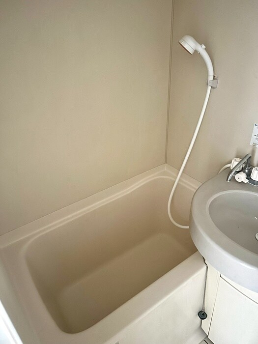 ウィング塩山の物件内観写真