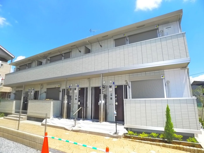 ラ・フルールの物件外観写真