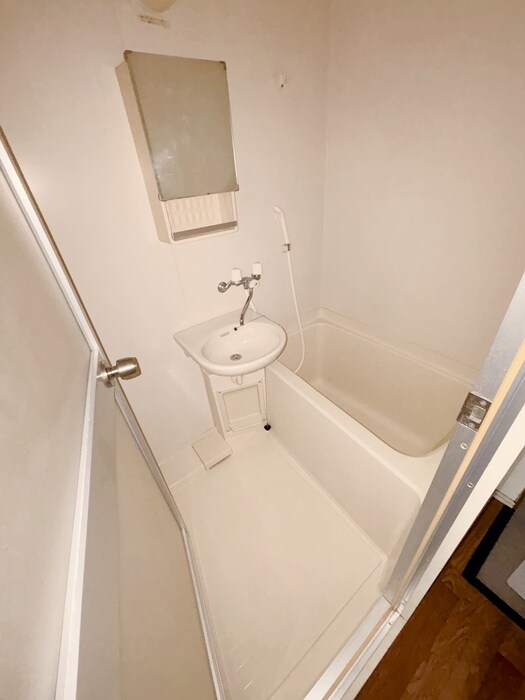 クレールハイムCの物件内観写真