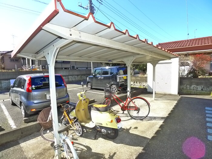 フィオーレ栗の葉の物件外観写真