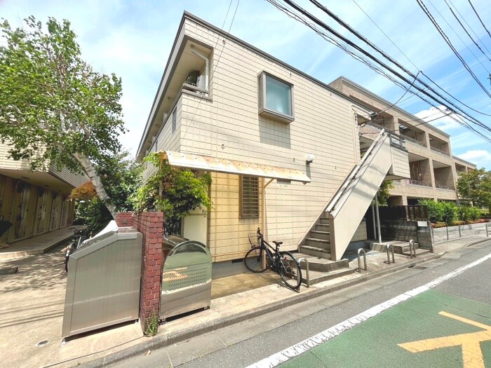 メゾンホ－プの物件外観写真