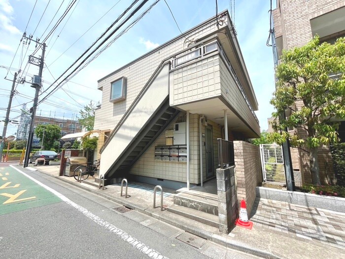 メゾンホ－プの物件外観写真