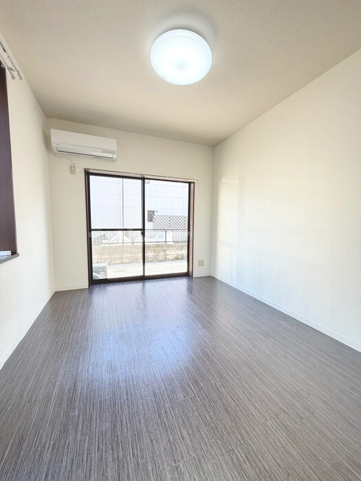 メビウスメルズの物件内観写真