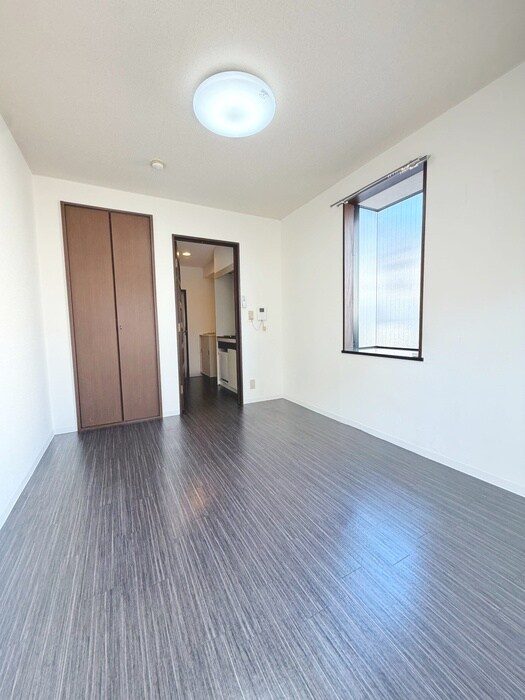 メビウスメルズの物件内観写真