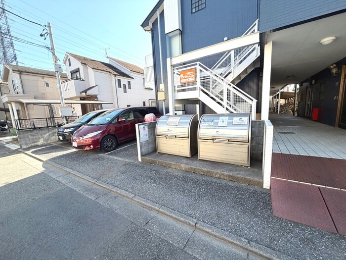 メビウスメルズの物件外観写真