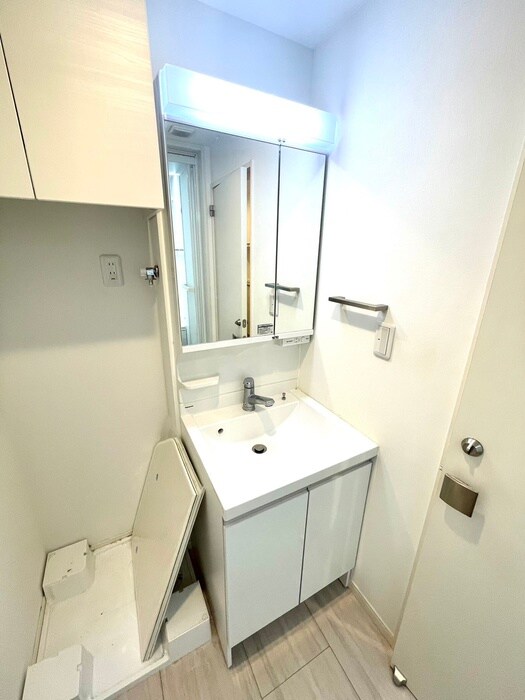 THREE ISLANDの物件内観写真