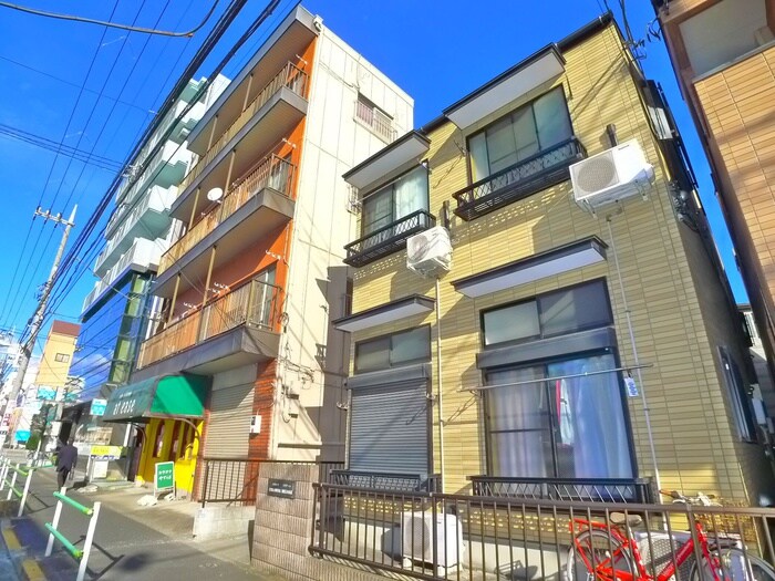 ＣＯＬＯＮＮＡ　ＭＩＬＩＡＲＥの物件外観写真