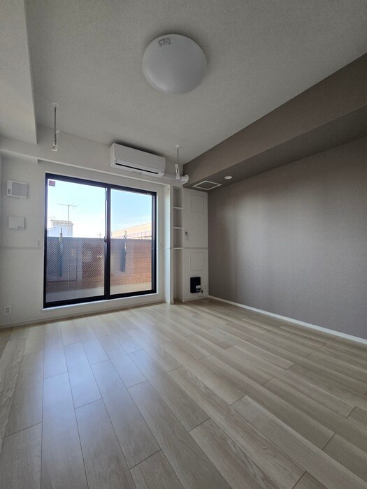 コントレイルの物件内観写真