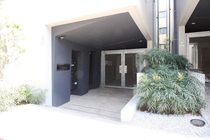 La Douceur文京大塚EASTの物件外観写真