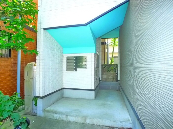 パディアン綾瀬の物件外観写真