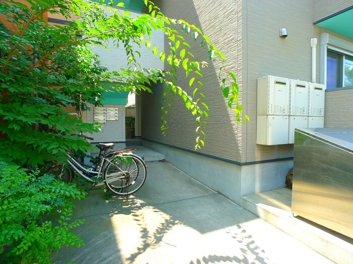 パディアン綾瀬の物件外観写真