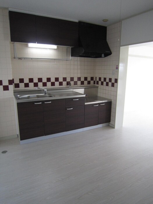 ロイヤルプラザ湘南の物件内観写真