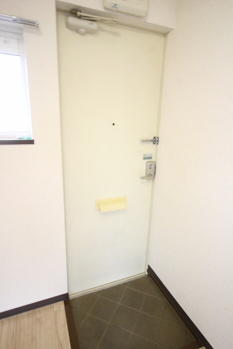 ロイヤルハイツの物件内観写真