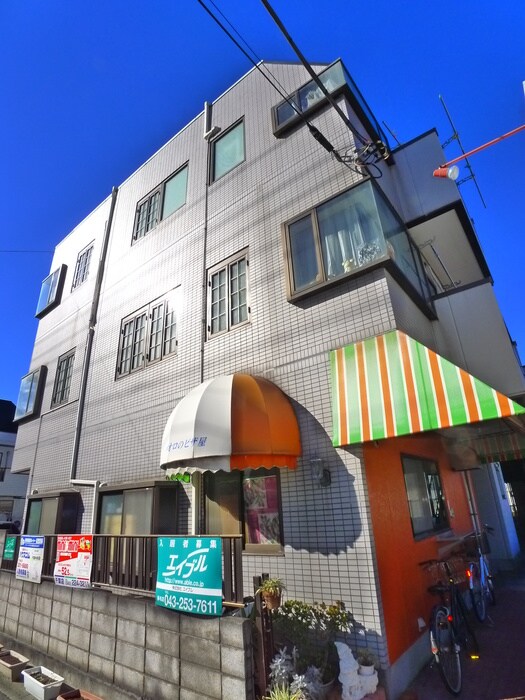 グランドマンシヨンの物件外観写真