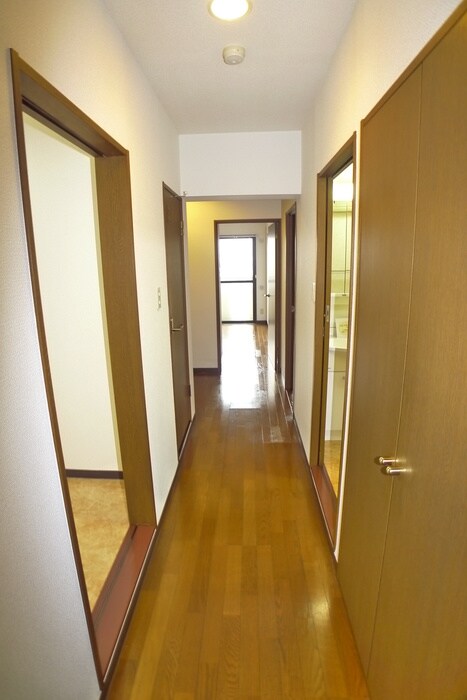 グランフィールド行徳の物件内観写真