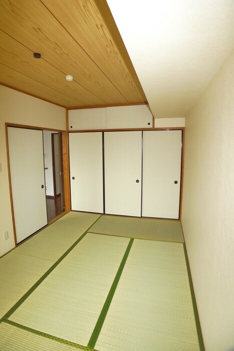 グランフィールド行徳の物件内観写真