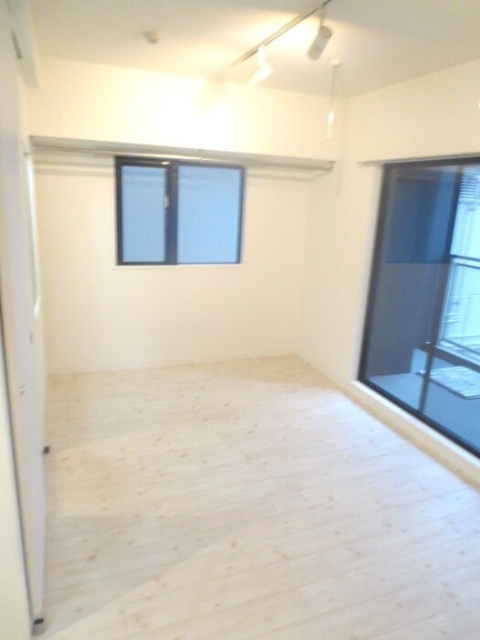 レジディア市谷薬王寺の物件内観写真