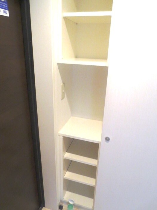 レジディア市谷薬王寺の物件内観写真