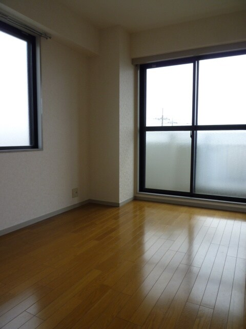 ジュネス中町の物件内観写真