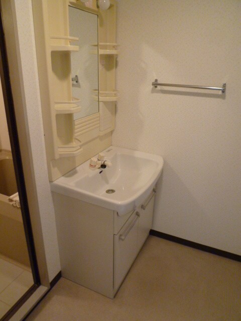 ジュネス中町の物件内観写真