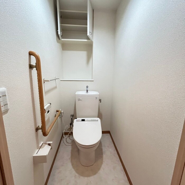 アリエスヨコハマの物件内観写真