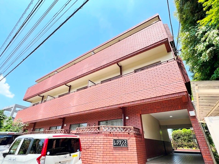 レジデンスさとうの物件外観写真