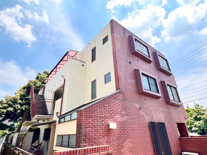 レジデンスさとうの物件外観写真