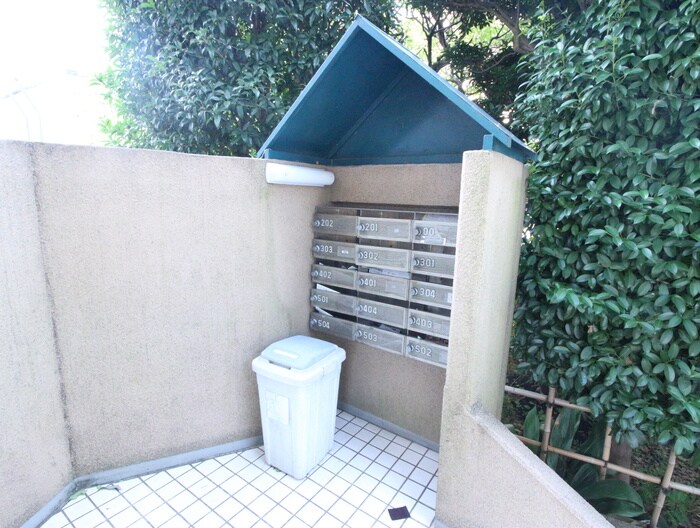 エスポワ－ル２１の物件外観写真