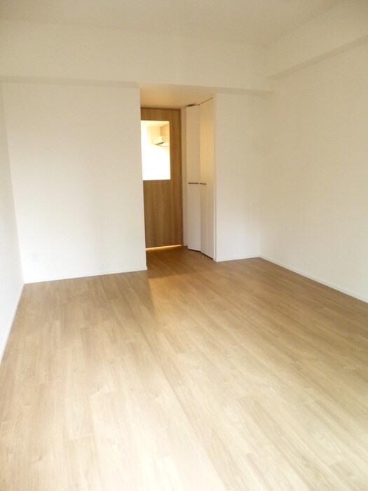 ドゥーエ向島の物件内観写真